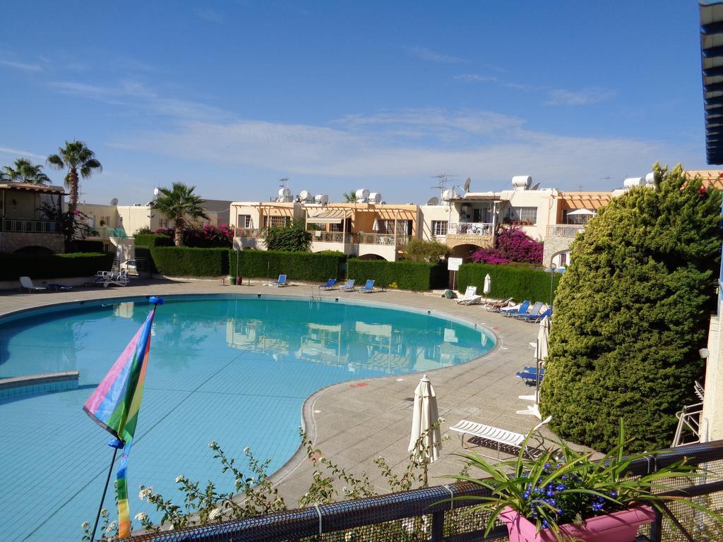 Appartement Santa Barbara Complex à Limassol Extérieur photo