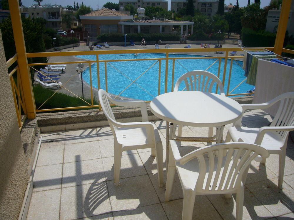 Appartement Santa Barbara Complex à Limassol Extérieur photo