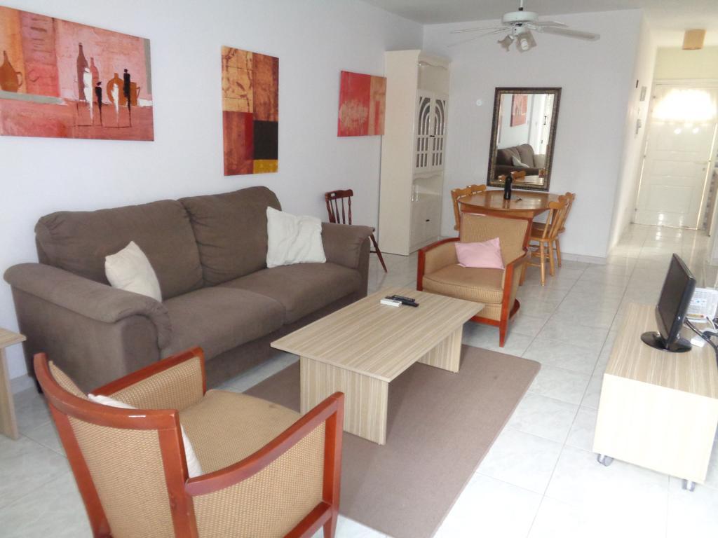 Appartement Santa Barbara Complex à Limassol Extérieur photo