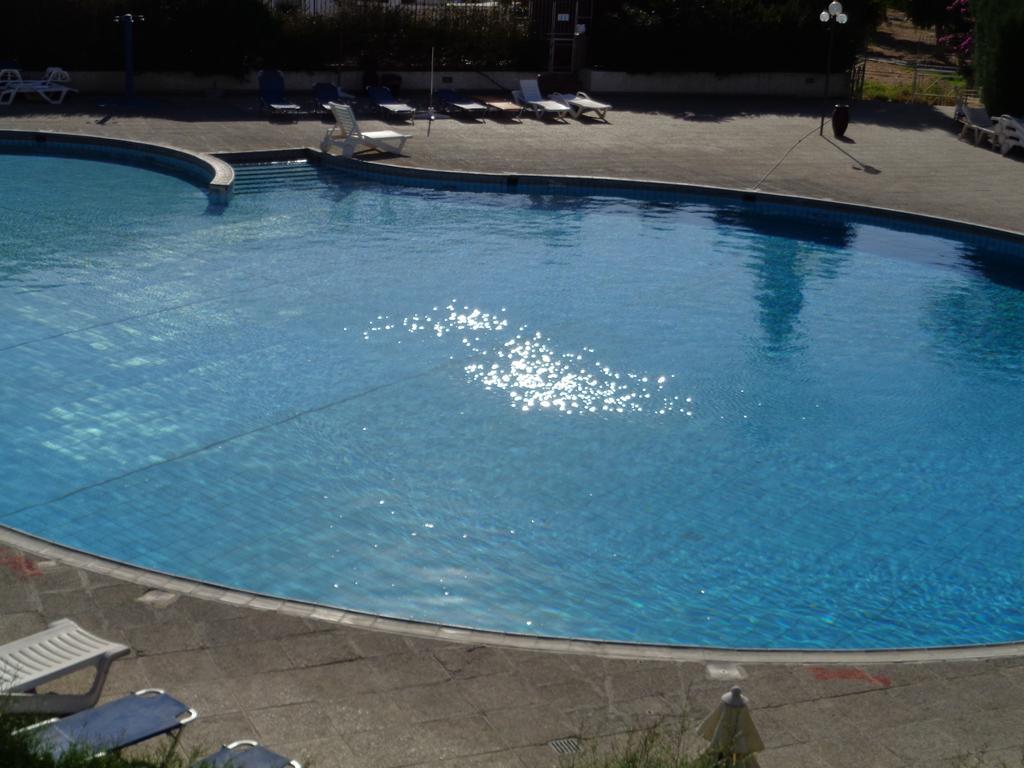 Appartement Santa Barbara Complex à Limassol Extérieur photo
